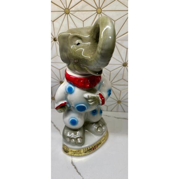 Vintage Jim Beam Elephant Decanter | 1968 Regal China | Collectible‎ - Picture 1 of 10